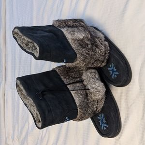 Manitoba Mukluks boots